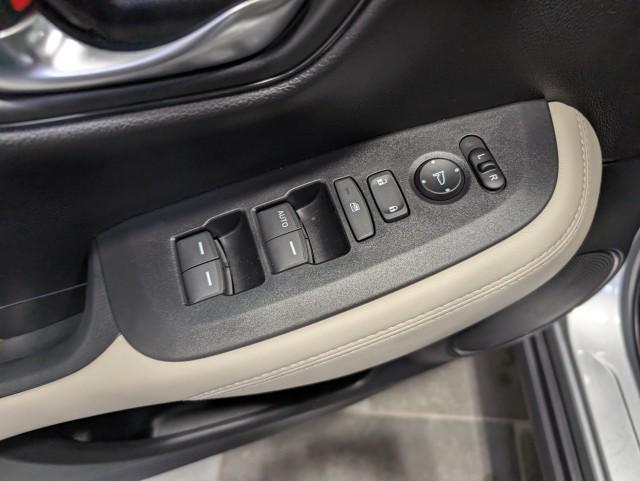 used 2026 Honda HR-V car, priced at $27,998