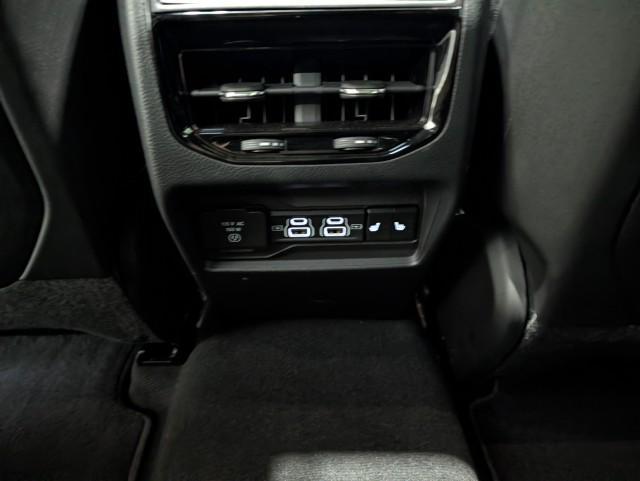 used 2024 Jeep Grand Cherokee car, priced at $37,998