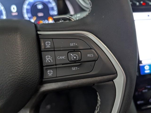 used 2024 Jeep Grand Cherokee car, priced at $37,998