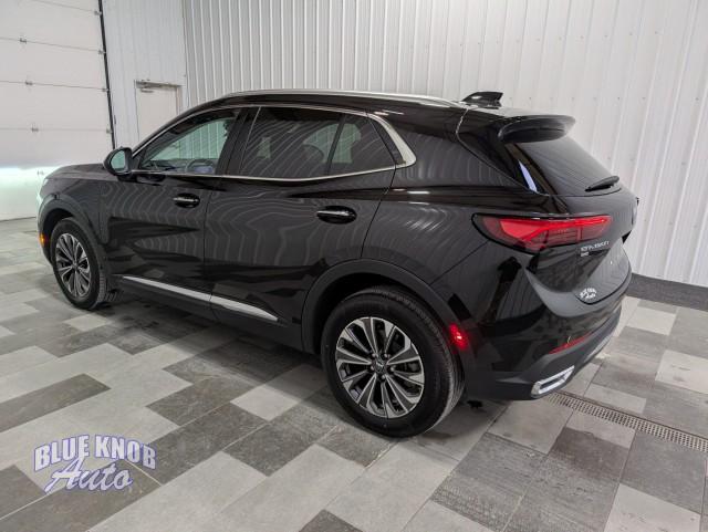 used 2025 Buick Envision car, priced at $28,498