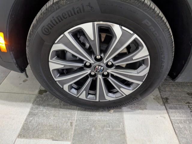 used 2025 Buick Envision car, priced at $28,498