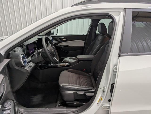 used 2025 Chevrolet Trax car, priced at $20,498