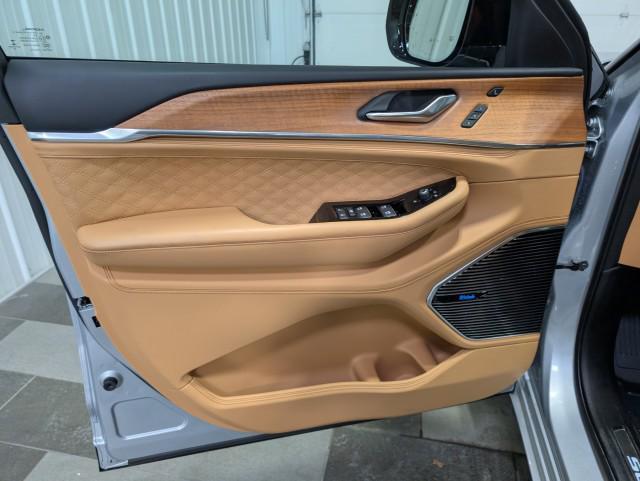 used 2022 Jeep Grand Cherokee 4xe car, priced at $37,998