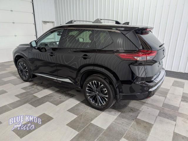 used 2024 Nissan Rogue car, priced at $32,998