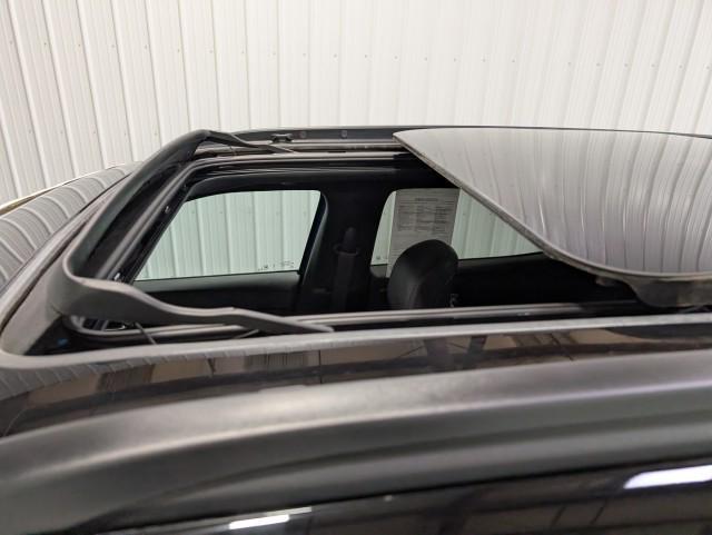 used 2025 Jeep Compass car, priced at $28,998