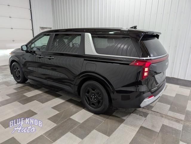 used 2025 Kia Carnival car, priced at $34,998