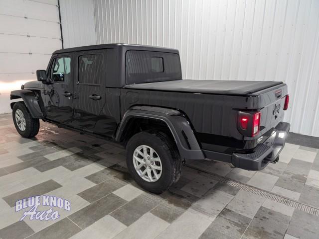 used 2023 Jeep Gladiator car, priced at $32,998