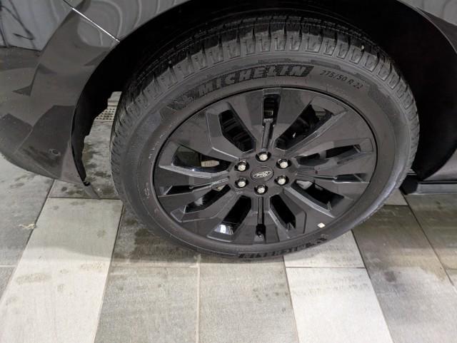 used 2025 Ford Expedition car, priced at $66,468