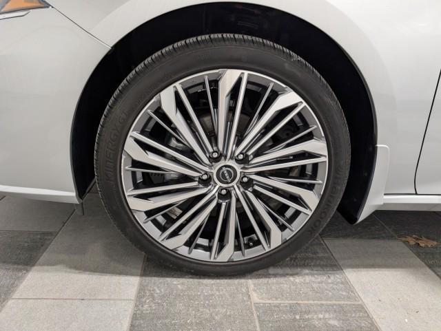 used 2024 Nissan Altima car, priced at $26,998