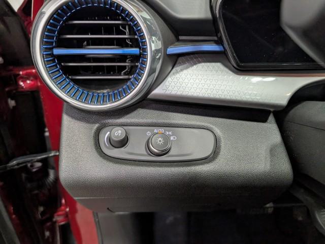 used 2025 Chevrolet Trax car, priced at $20,498