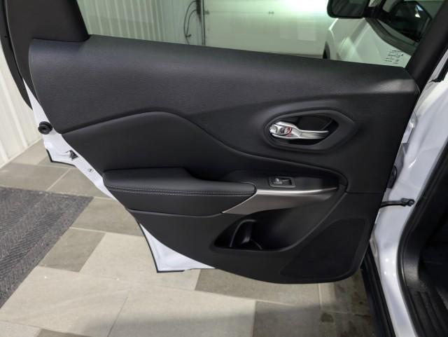 used 2022 Jeep Cherokee car, priced at $25,998