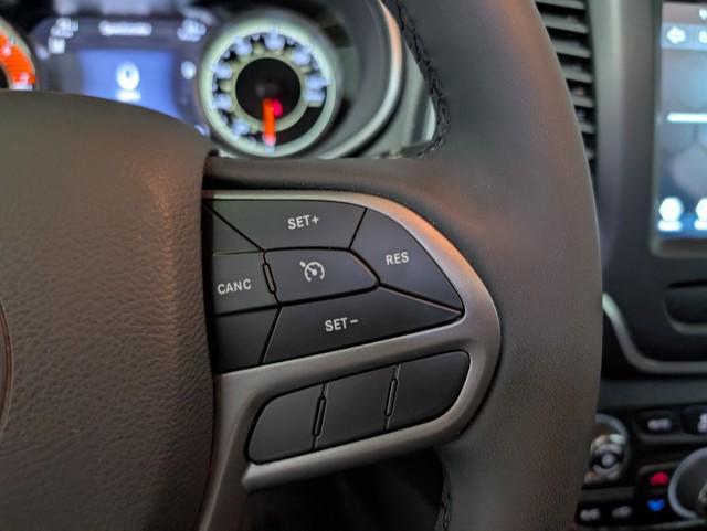 used 2022 Jeep Cherokee car, priced at $25,998