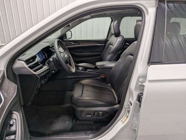 used 2023 Jeep Grand Cherokee 4xe car, priced at $29,498