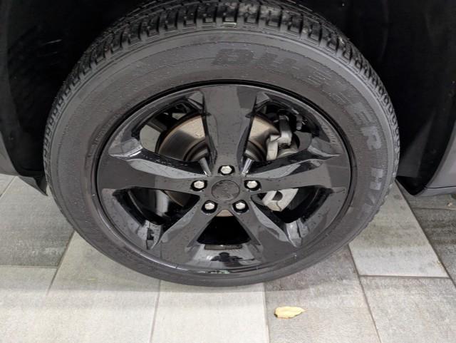 used 2022 Jeep Grand Cherokee car, priced at $31,498