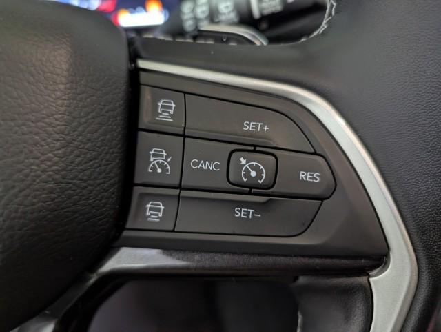 used 2022 Jeep Grand Cherokee car, priced at $31,498