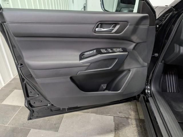 used 2025 Nissan Pathfinder car, priced at $37,998