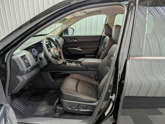 used 2025 Nissan Pathfinder car, priced at $37,998