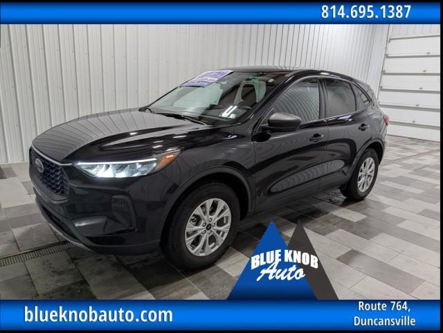 used 2025 Ford Escape car, priced at $23,498