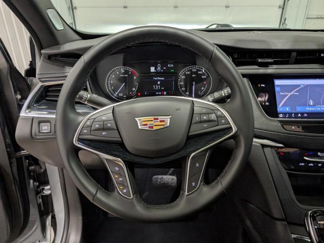 used 2025 Cadillac XT5 car, priced at $38,998
