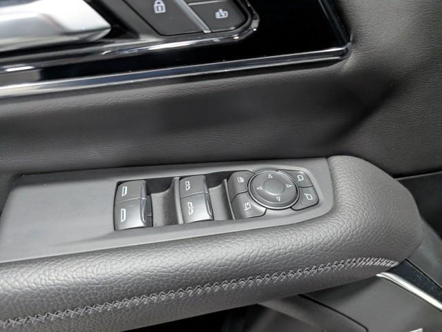 used 2025 GMC Yukon car, priced at $68,998