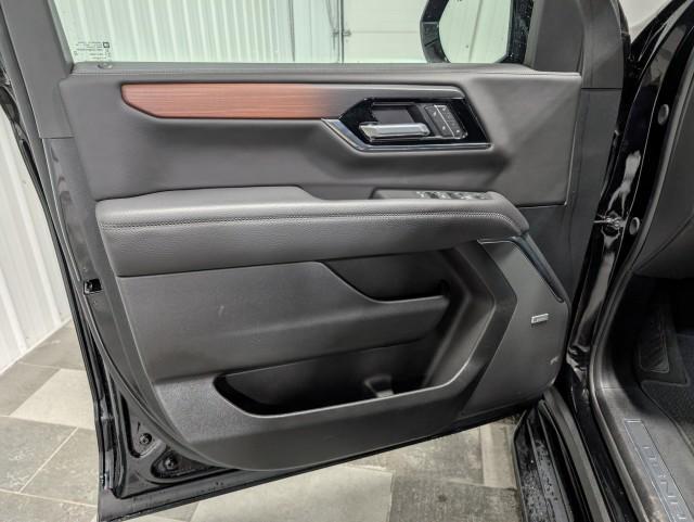 used 2025 GMC Yukon car, priced at $68,998