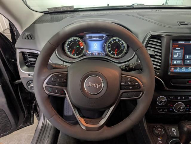 used 2022 Jeep Cherokee car, priced at $24,998