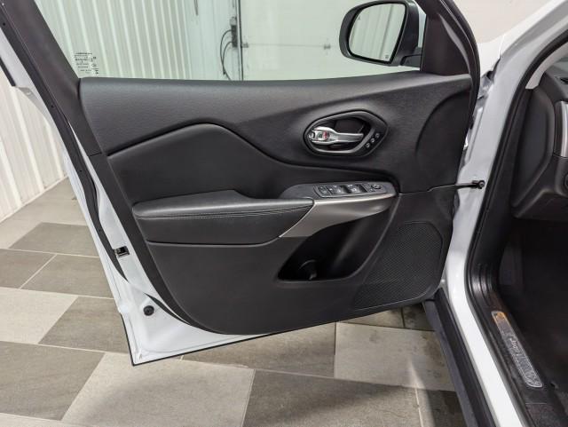 used 2021 Jeep Cherokee car, priced at $23,498