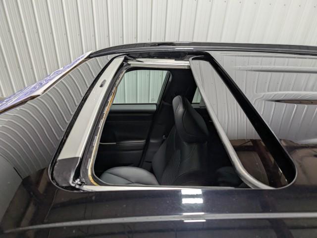 used 2025 Toyota Highlander car, priced at $47,498