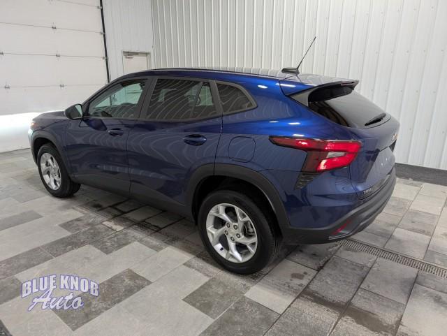 used 2024 Chevrolet Trax car, priced at $20,498