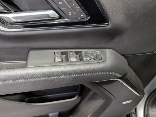 used 2025 GMC Yukon car, priced at $64,998