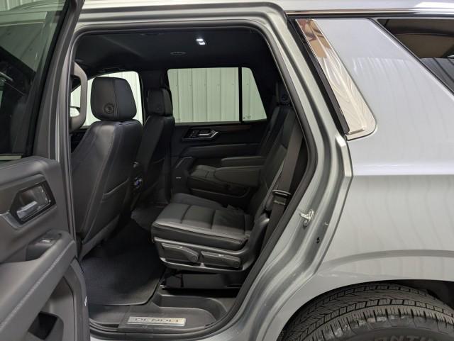 used 2025 GMC Yukon car, priced at $64,998