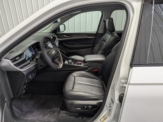 used 2024 Jeep Grand Cherokee 4xe car, priced at $29,498