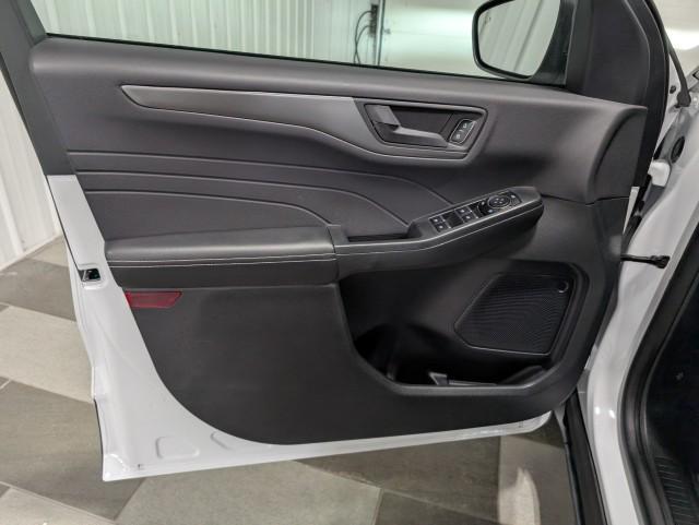 used 2023 Ford Escape car, priced at $24,998