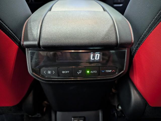 used 2025 Toyota Highlander car, priced at $46,998