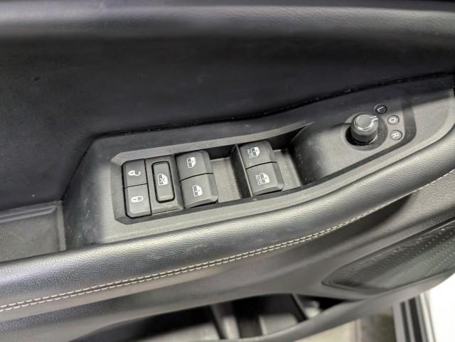 used 2023 Jeep Grand Cherokee car, priced at $29,498