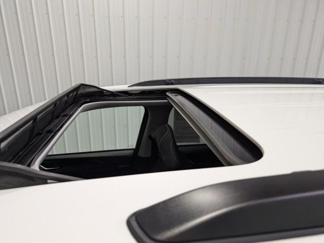 used 2023 Jeep Grand Cherokee car, priced at $29,498