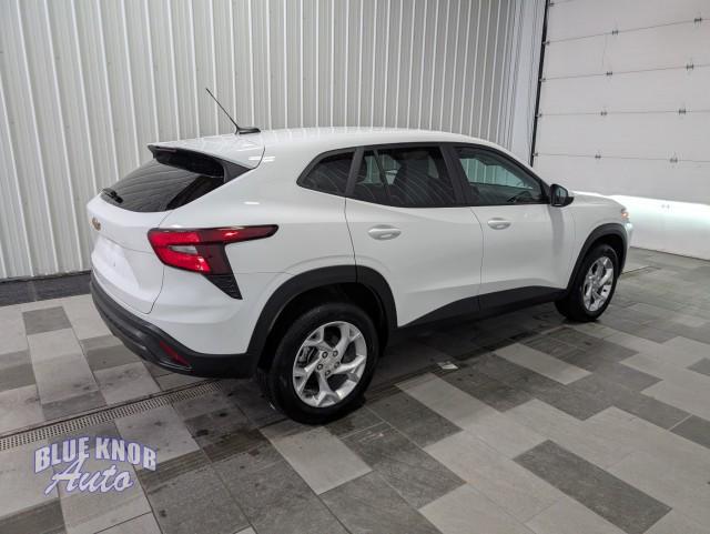 used 2024 Chevrolet Trax car, priced at $20,998