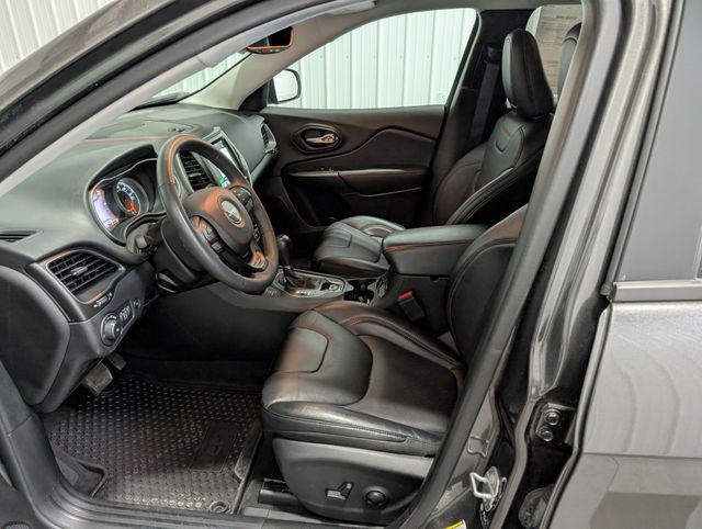 used 2022 Jeep Cherokee car, priced at $27,468