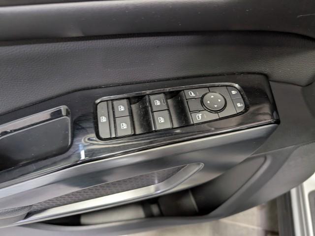 used 2023 Nissan Pathfinder car, priced at $32,998