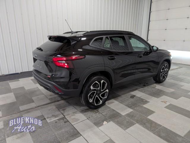 used 2025 Chevrolet Trax car, priced at $24,498