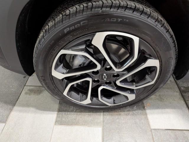 used 2025 Chevrolet Trax car, priced at $24,498