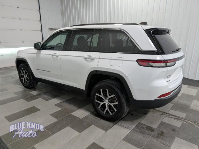 used 2023 Jeep Grand Cherokee car, priced at $32,998