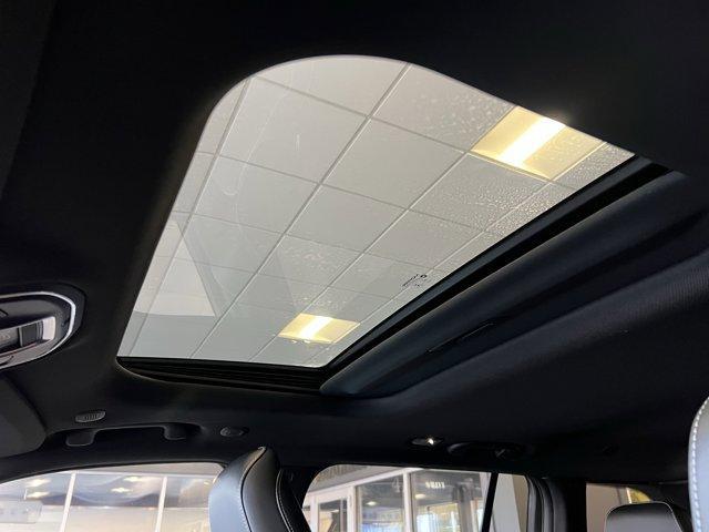 new 2026 Jeep Grand Cherokee car, priced at $49,450