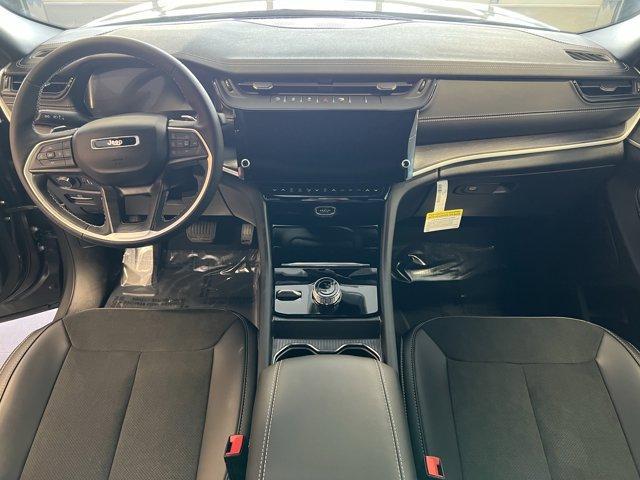 new 2026 Jeep Grand Cherokee car, priced at $50,045