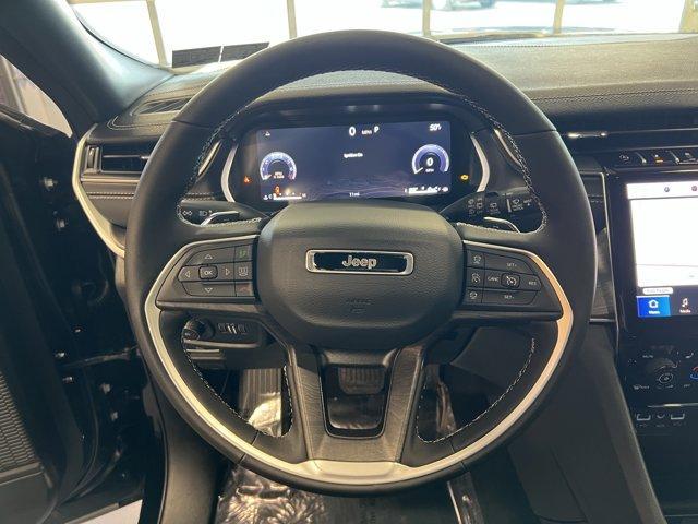 new 2025 Jeep Grand Cherokee car, priced at $51,915
