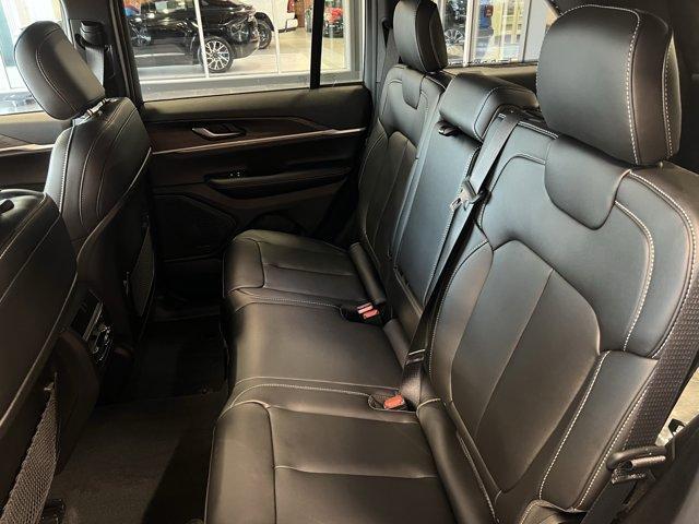 new 2025 Jeep Grand Cherokee car, priced at $51,915