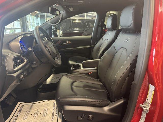 new 2026 Chrysler Pacifica car, priced at $51,180