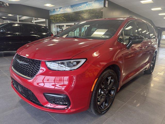 new 2026 Chrysler Pacifica car, priced at $51,180