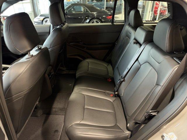 new 2026 Jeep Cherokee car, priced at $43,117