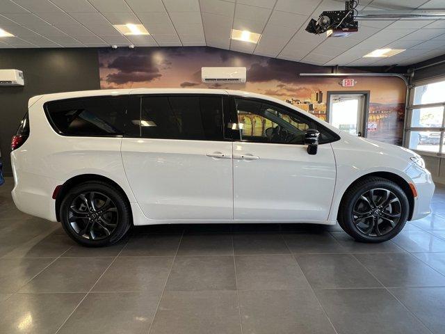 new 2026 Chrysler Pacifica car, priced at $52,080